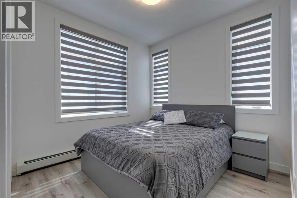 216, 10 Sage Hill Walk NW