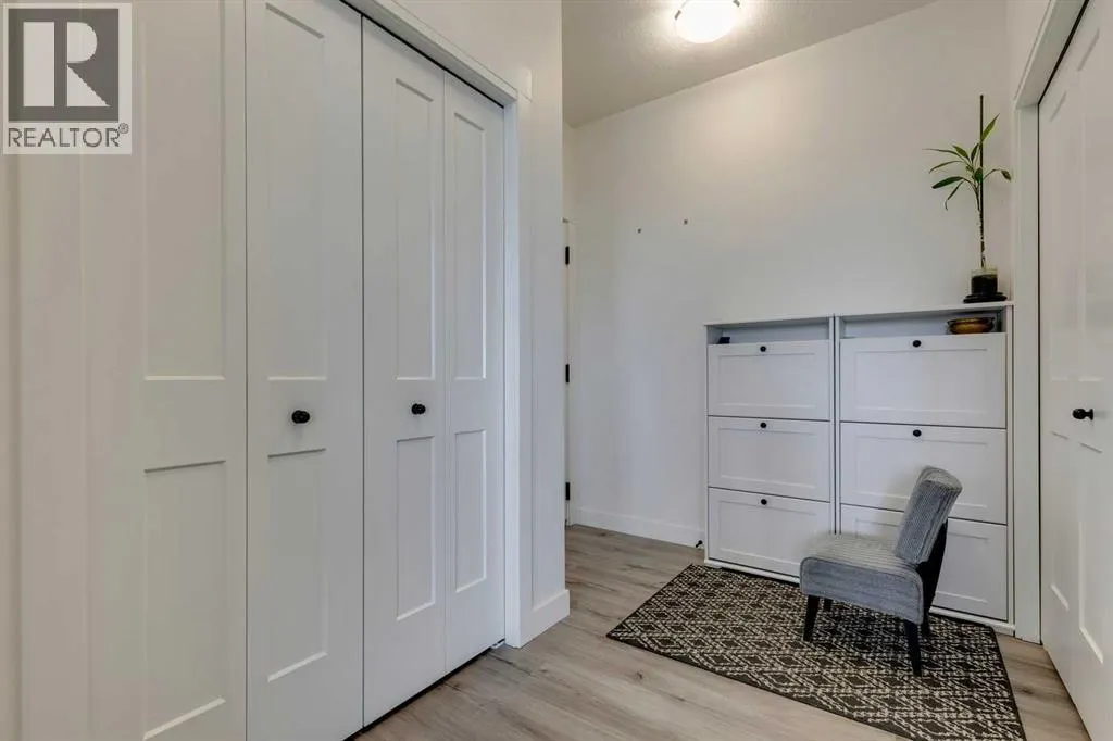 216, 10 Sage Hill Walk NW