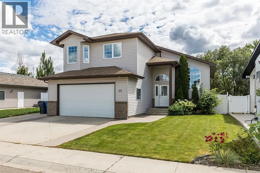 15 Vista Court SE