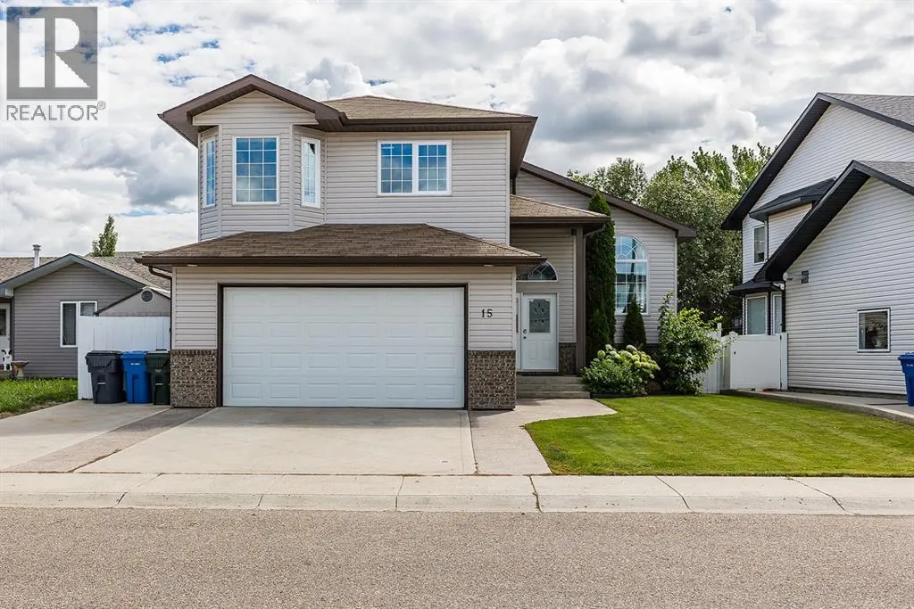 15 Vista Court SE