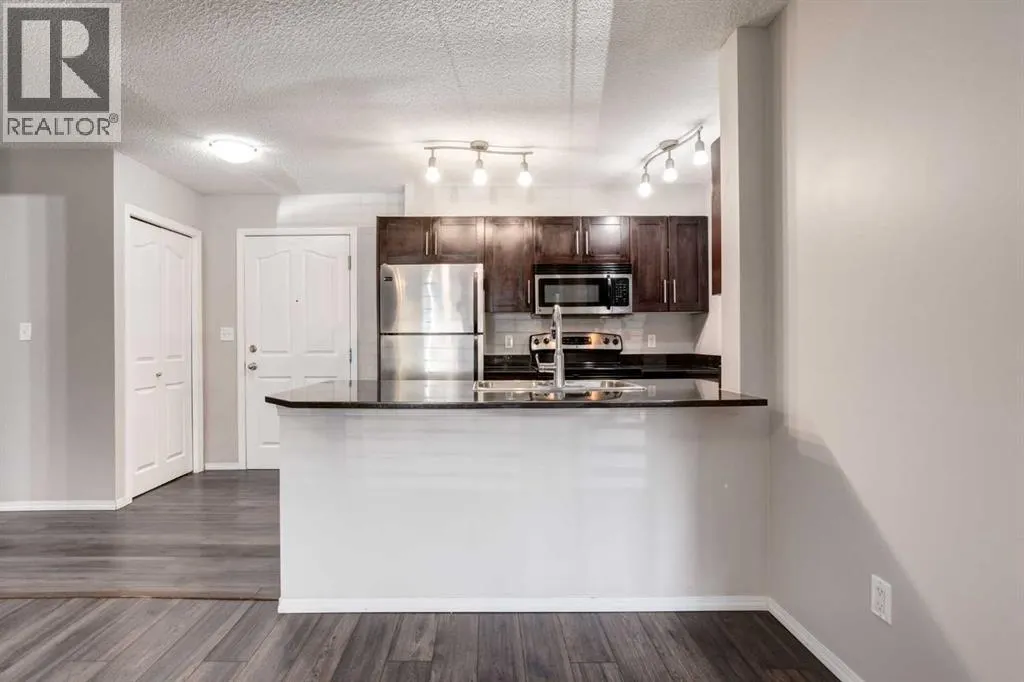 2108, 403 Mackenzie Way SW