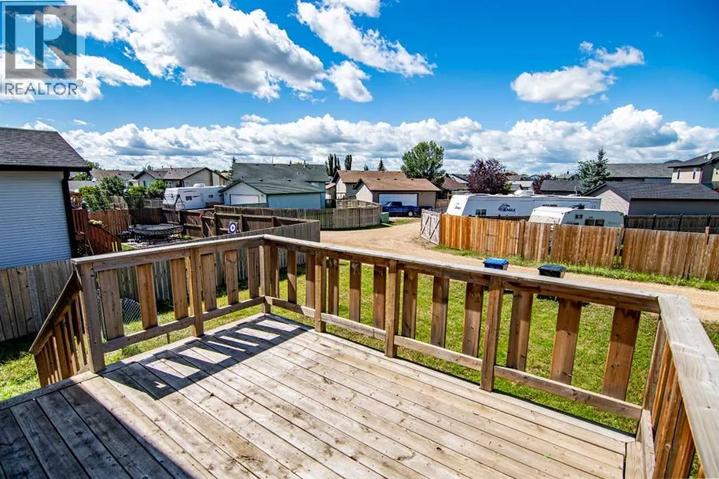 38 Woodbine Avenue NW