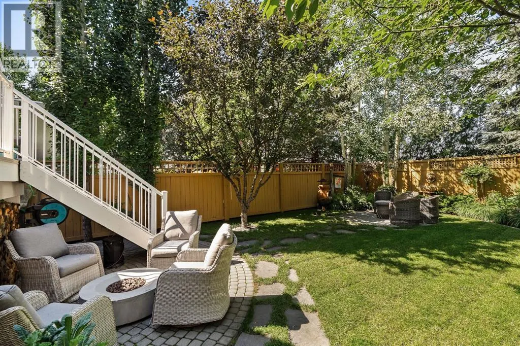 32 Aspen Meadows Green SW