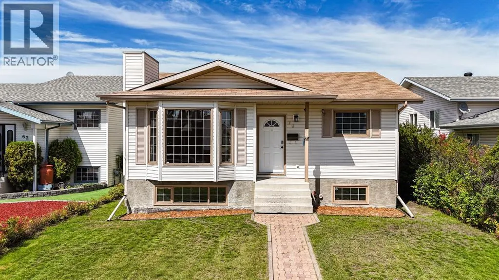 66 Edwards Crescent