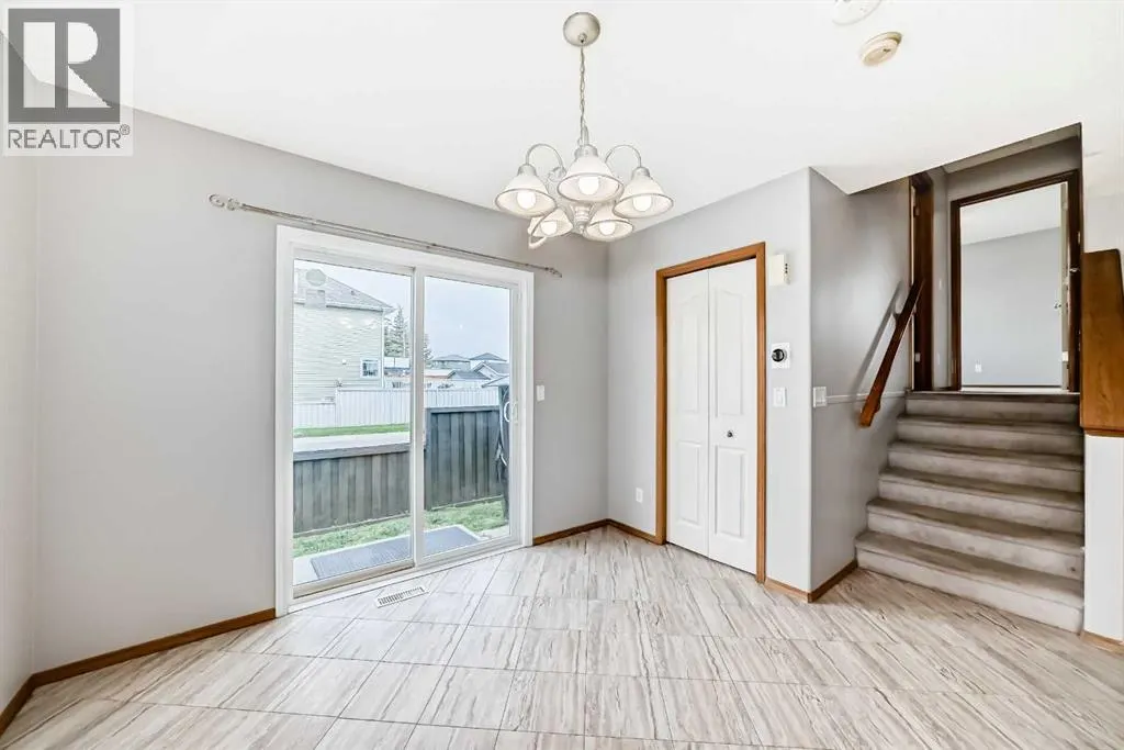 324 Taradale Drive NE