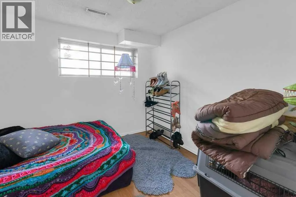 124 Abingdon Way NE