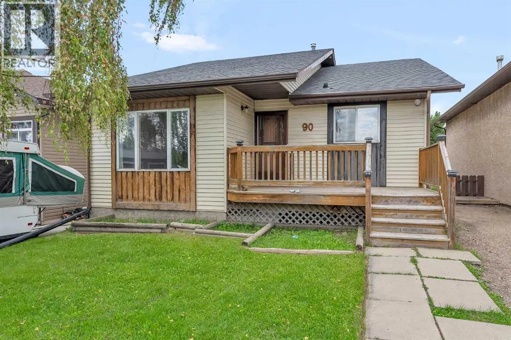 90 Elk Hill SE
