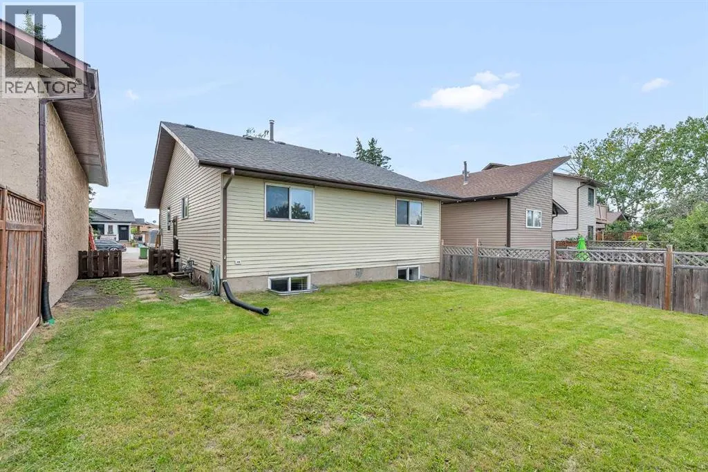 90 Elk Hill SE