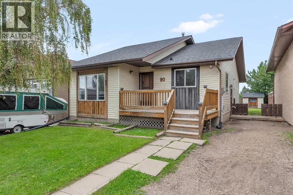 90 Elk Hill SE