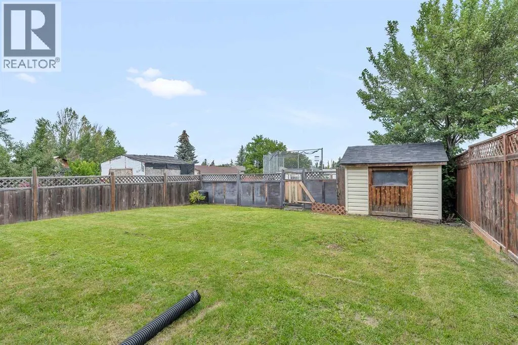 90 Elk Hill SE