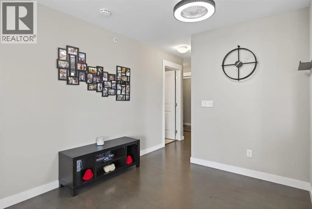 5412, 302 Skyview Ranch Drive NE