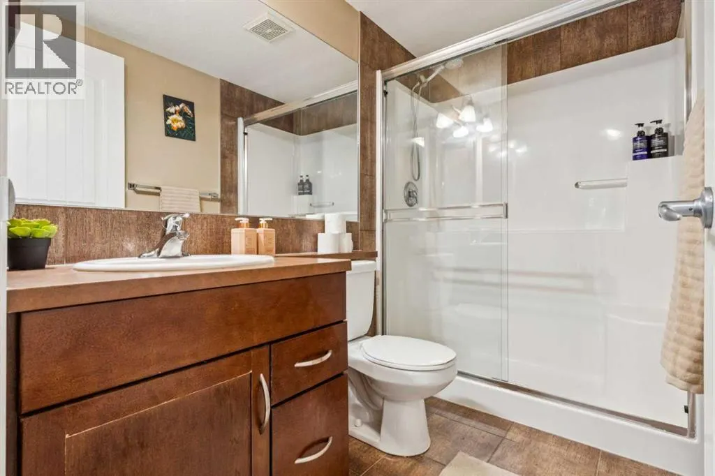 2121, 115 Prestwick Villas SE