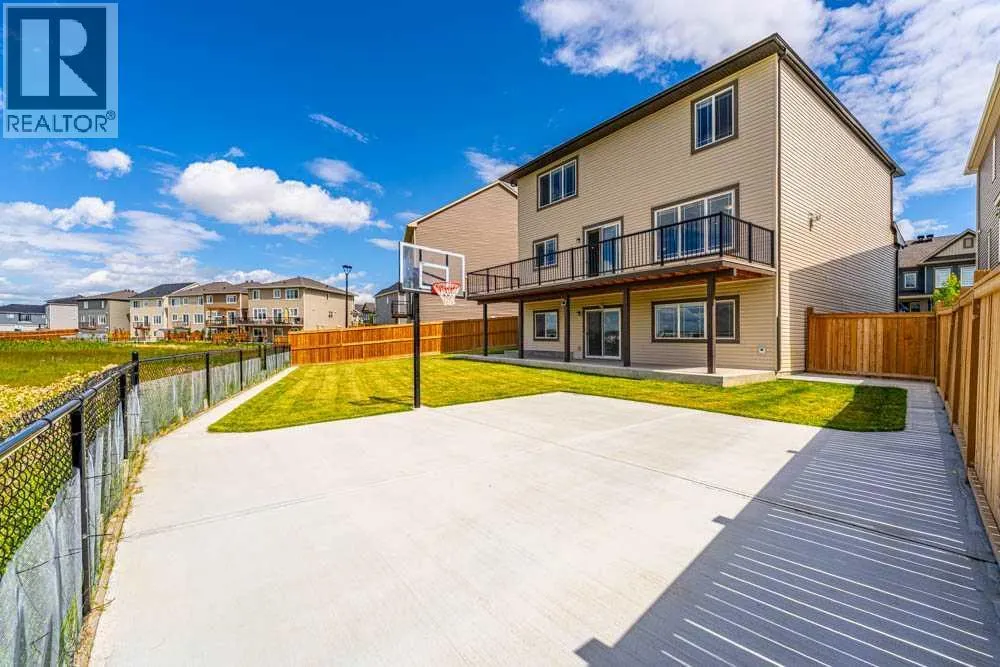 62 Cityspring Manor NE