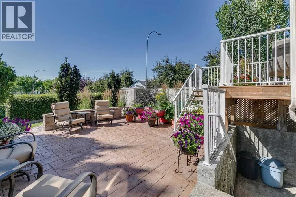 701 Cimarron Close