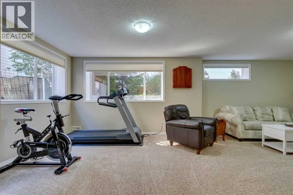 701 Cimarron Close