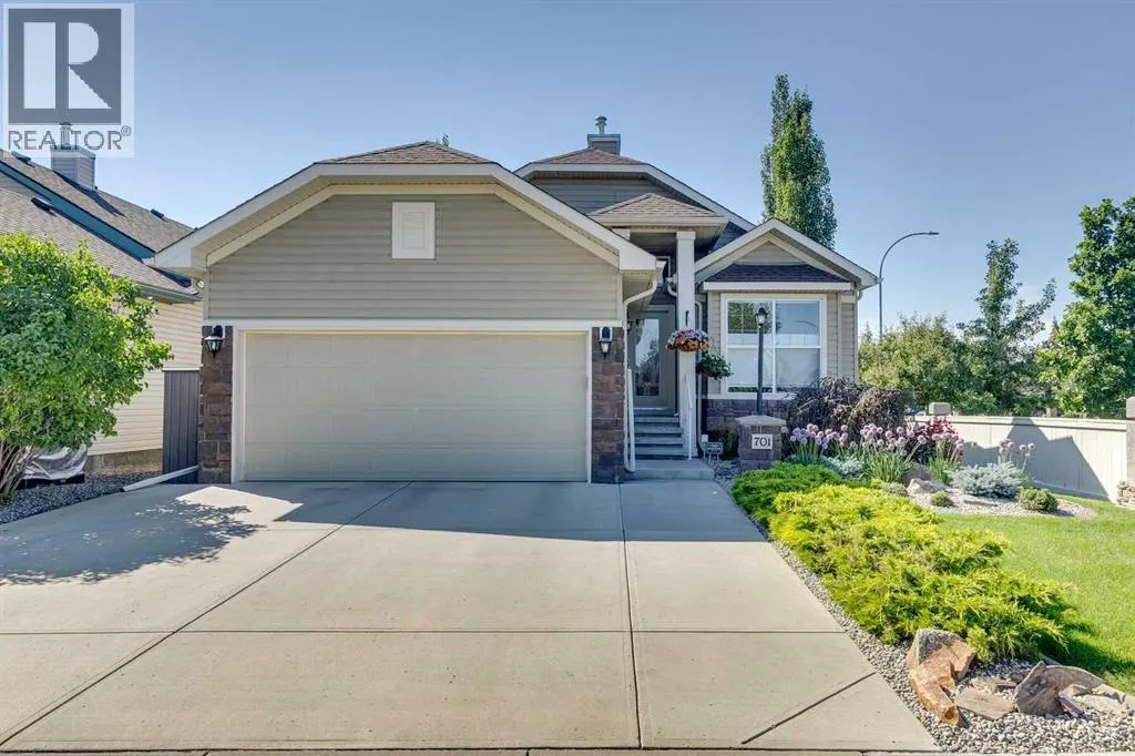 701 Cimarron Close