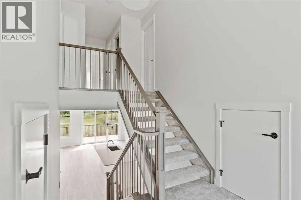 69 Silver Spruce Court SW
