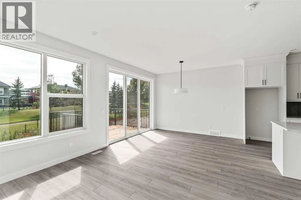 69 Silver Spruce Court SW