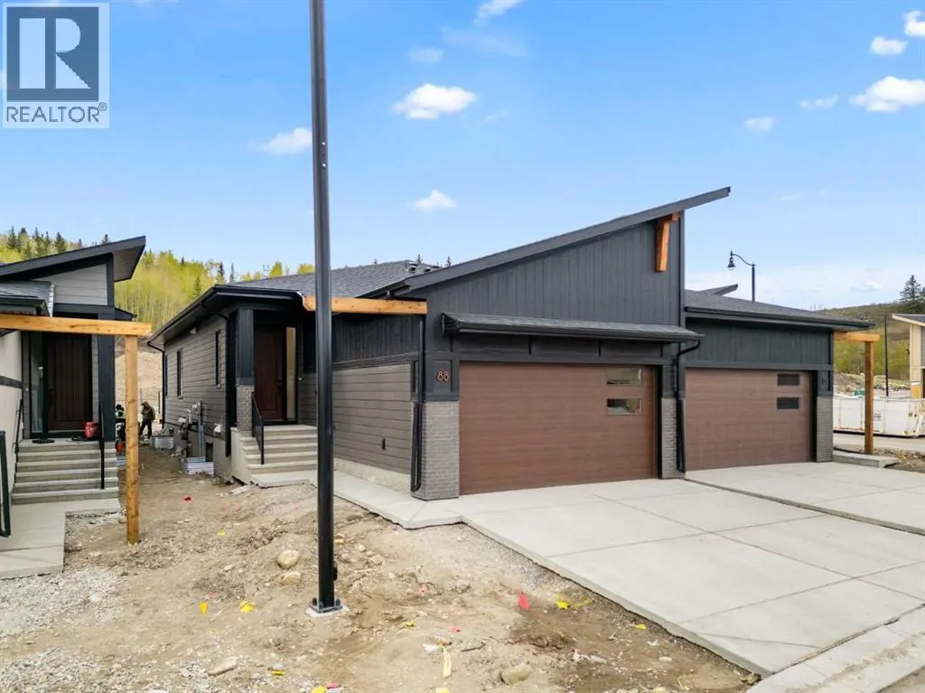 88, 297 Riviera Way