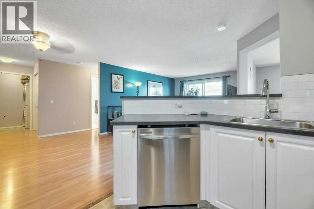 1313, 1000 Somervale Court SW