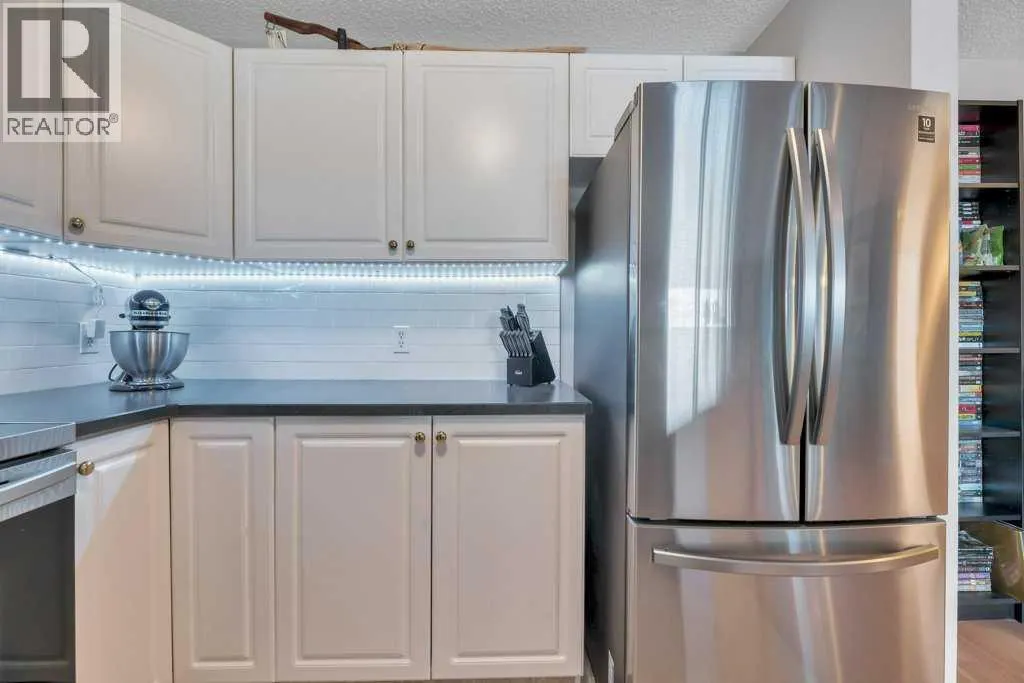 1313, 1000 Somervale Court SW