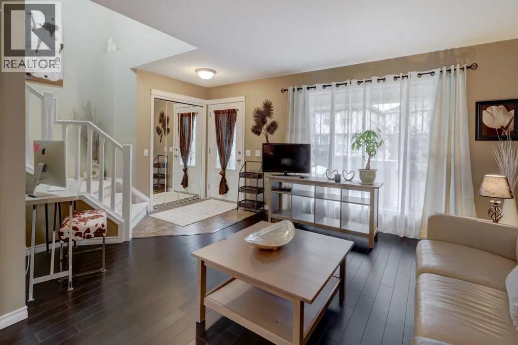 39 Tuscany Springs Place NW