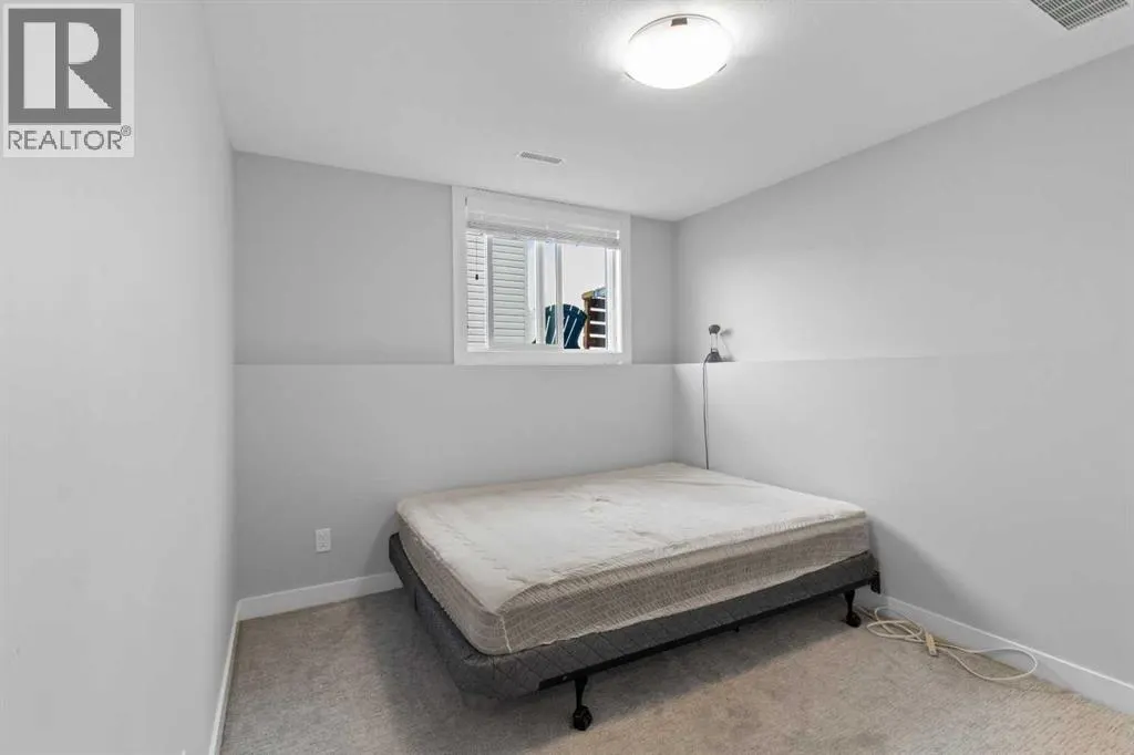 34 Evergreen Way