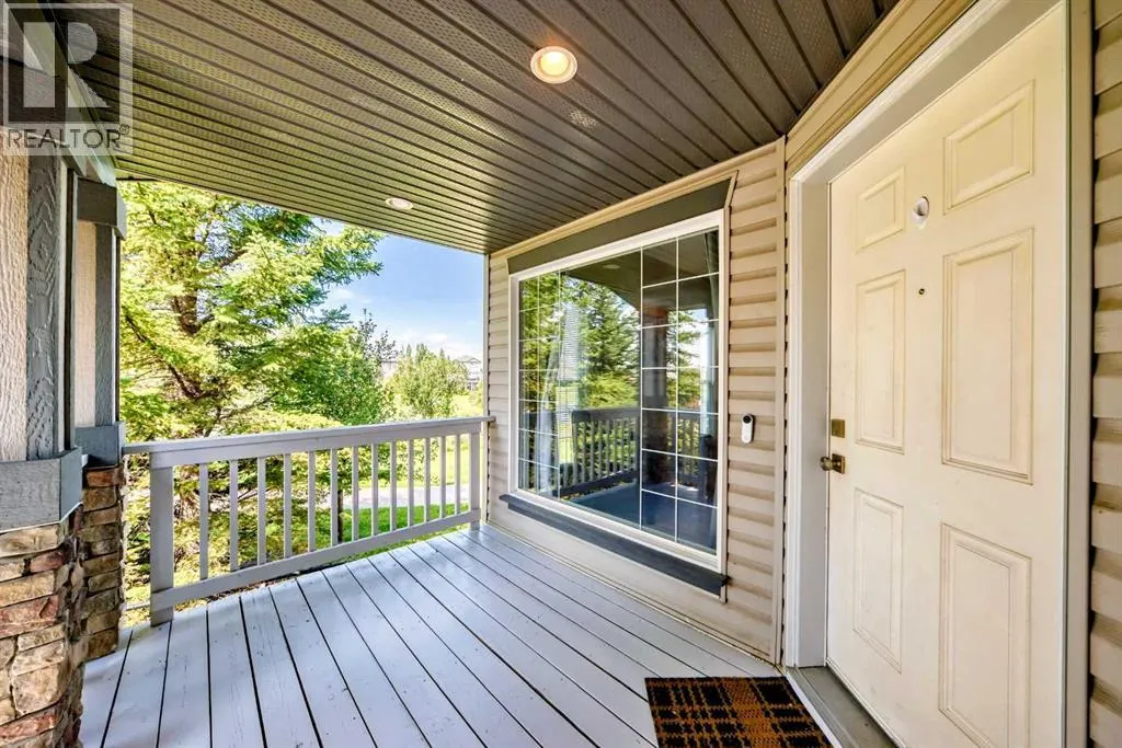 325 West Lakeview Drive