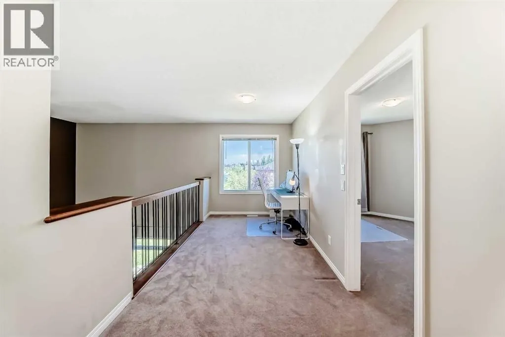 325 West Lakeview Drive