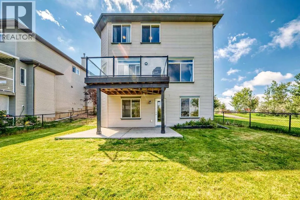 325 West Lakeview Drive