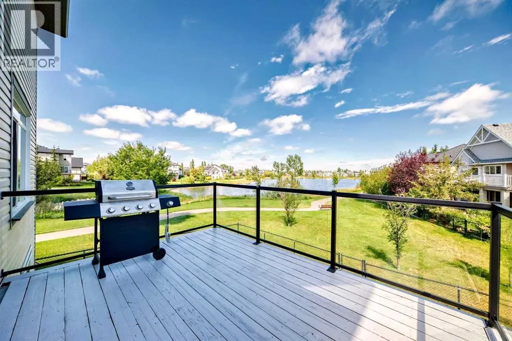 325 West Lakeview Drive