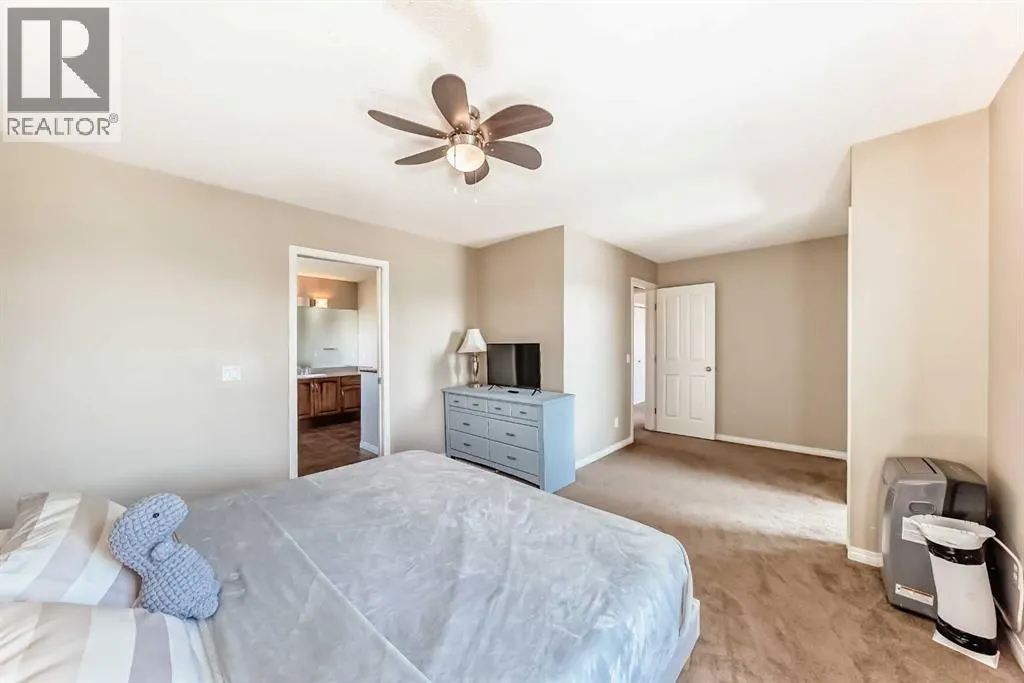 325 West Lakeview Drive