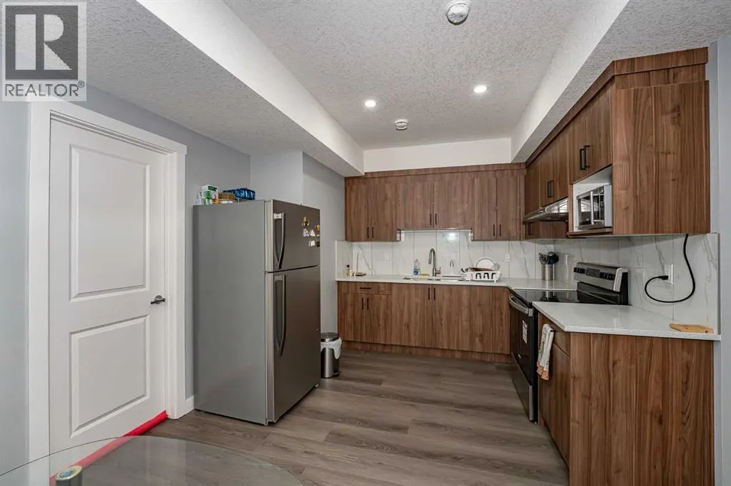 74 Carringvue Drive NW