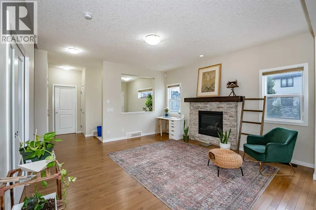 74 Carringvue Drive NW