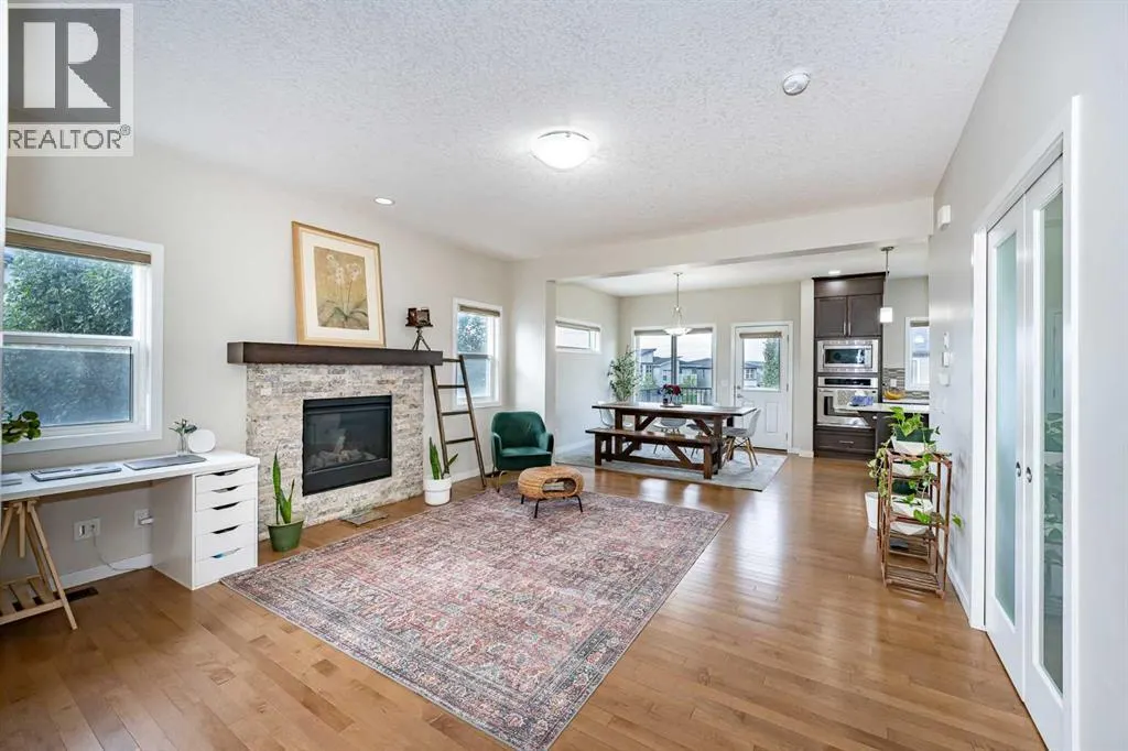74 Carringvue Drive NW