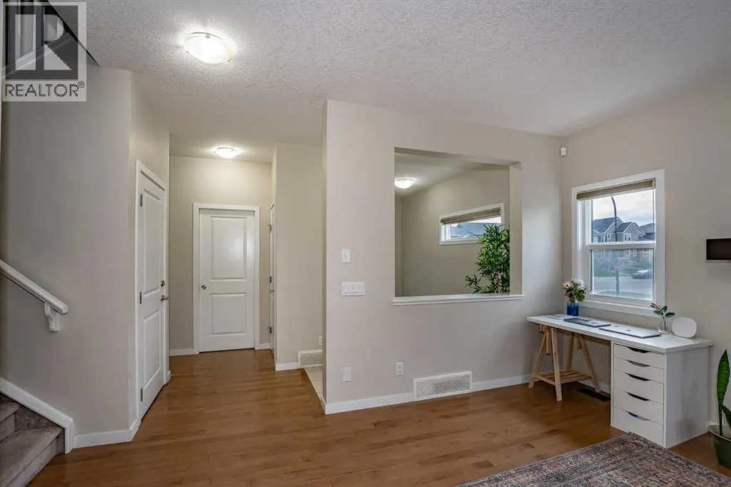 74 Carringvue Drive NW