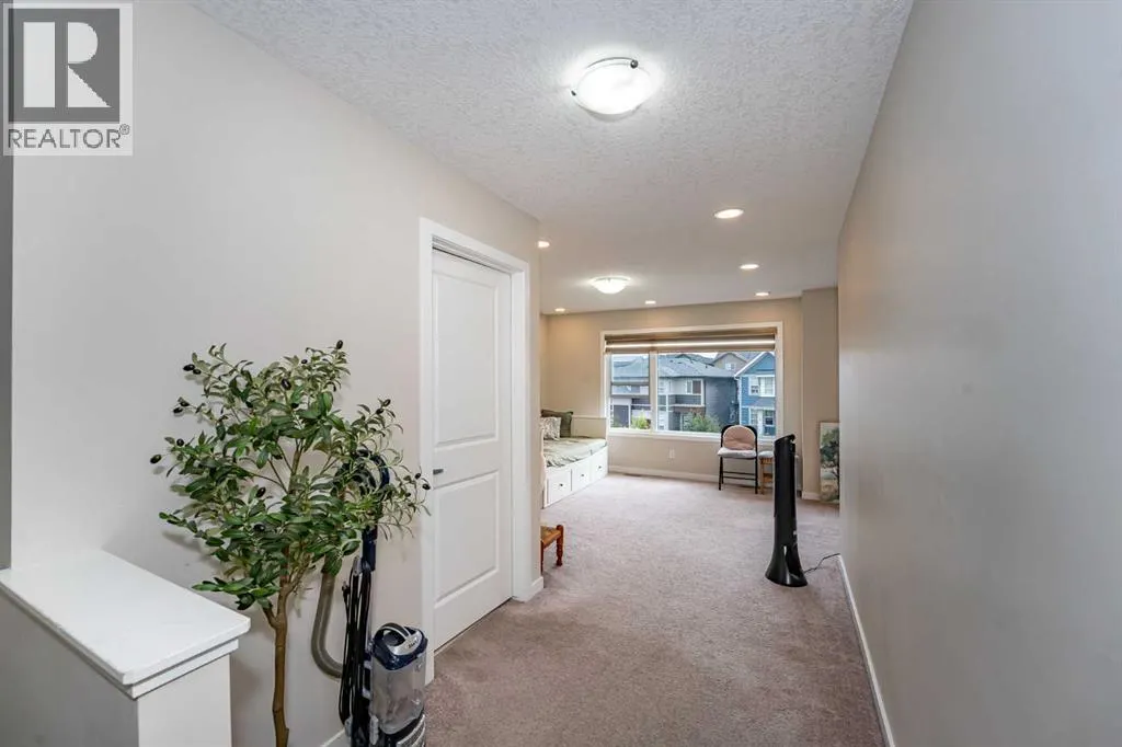 74 Carringvue Drive NW