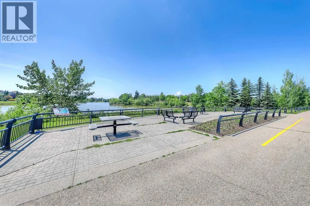 5006 Elgin Avenue SE