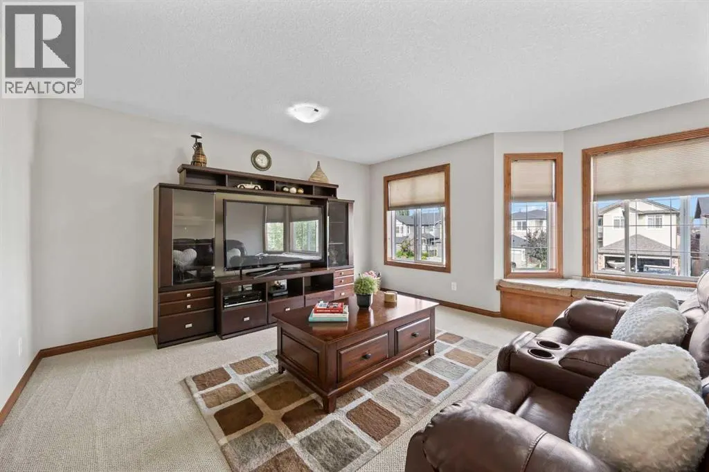 263 Everoak Drive SW