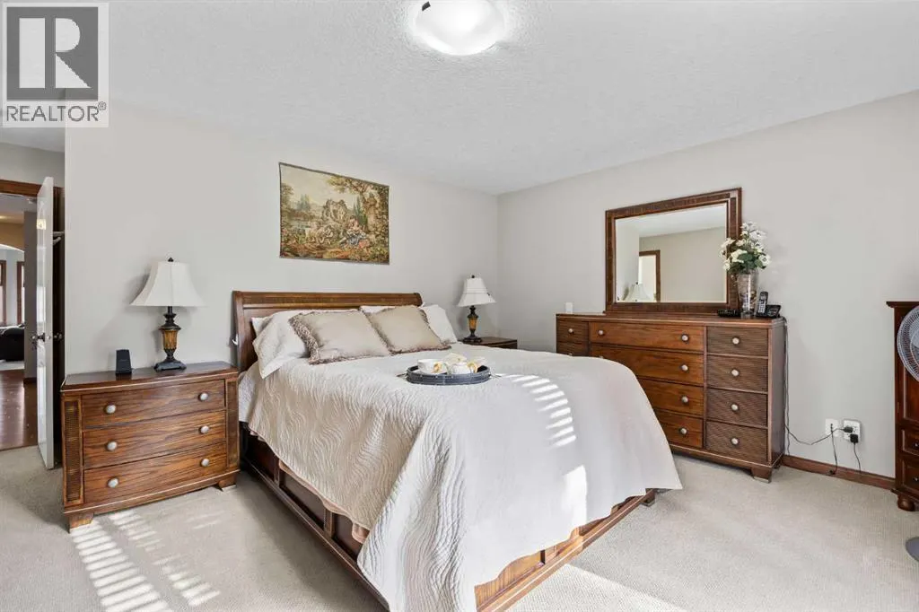 263 Everoak Drive SW