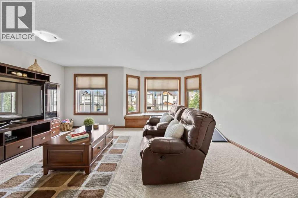 263 Everoak Drive SW