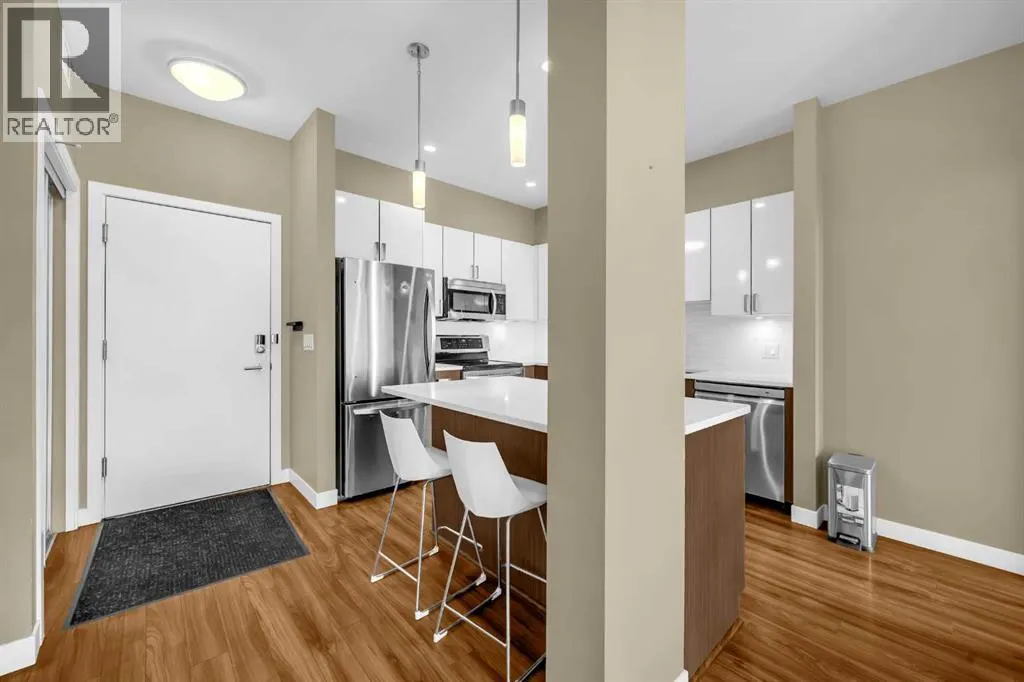 405, 16 Auburn Bay Link