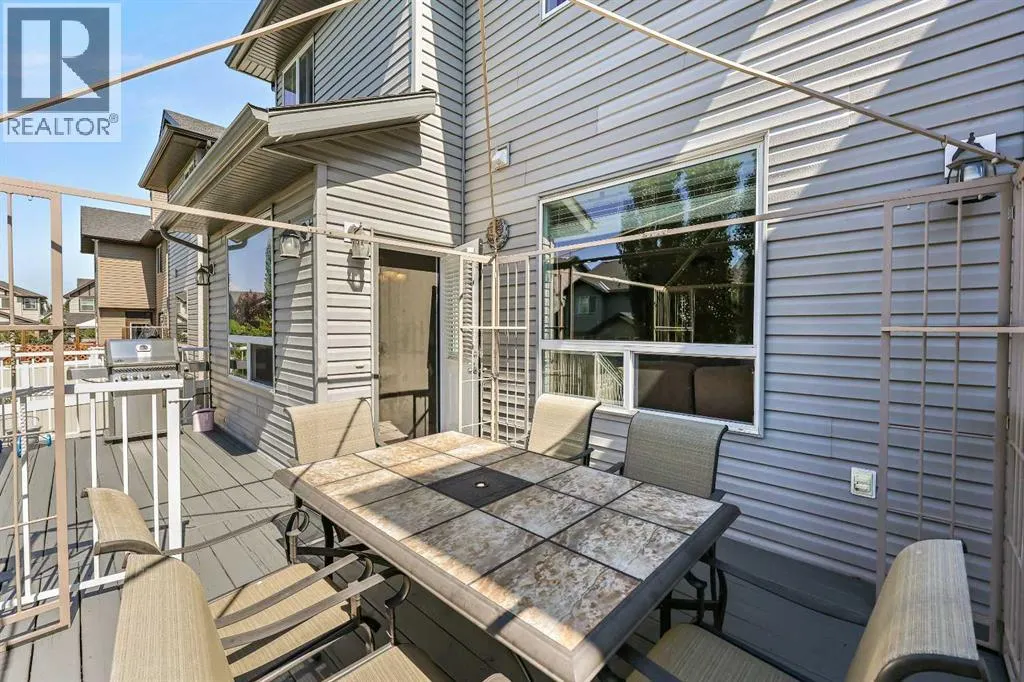 354 Kingsbury View SE