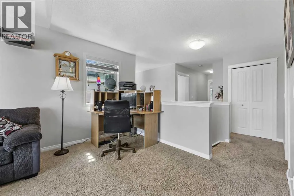 354 Kingsbury View SE