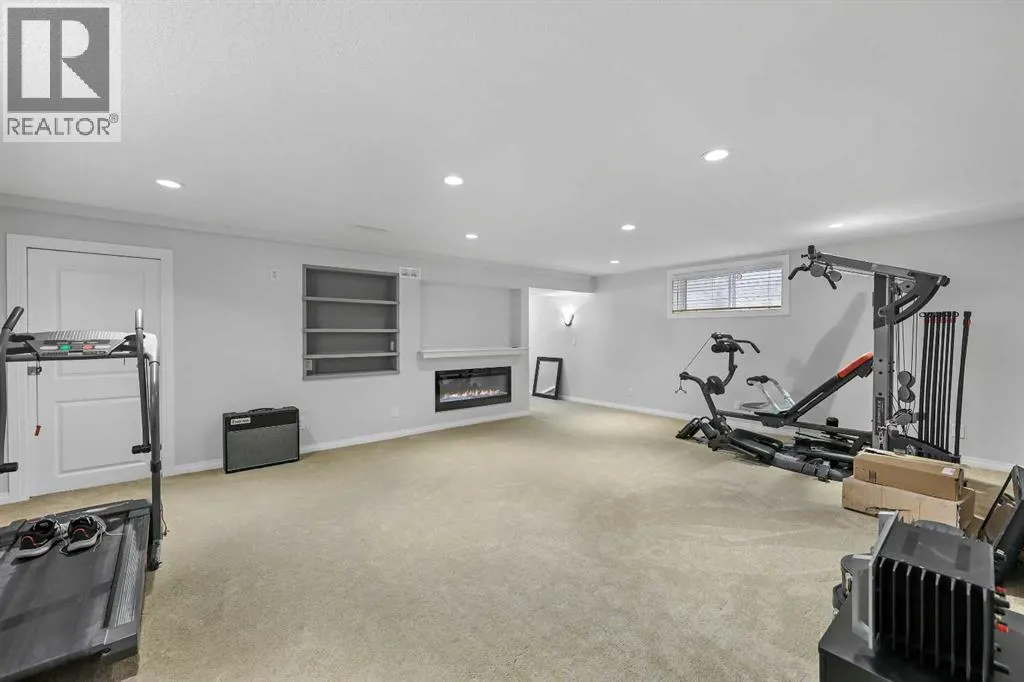 354 Kingsbury View SE