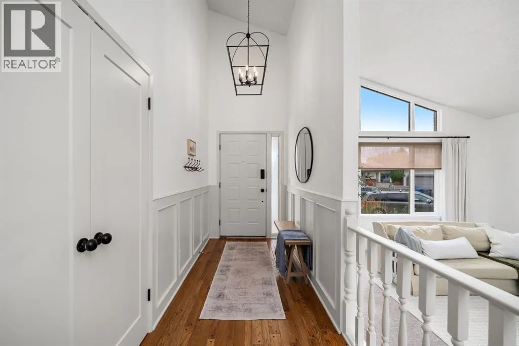 211 Hunters Place