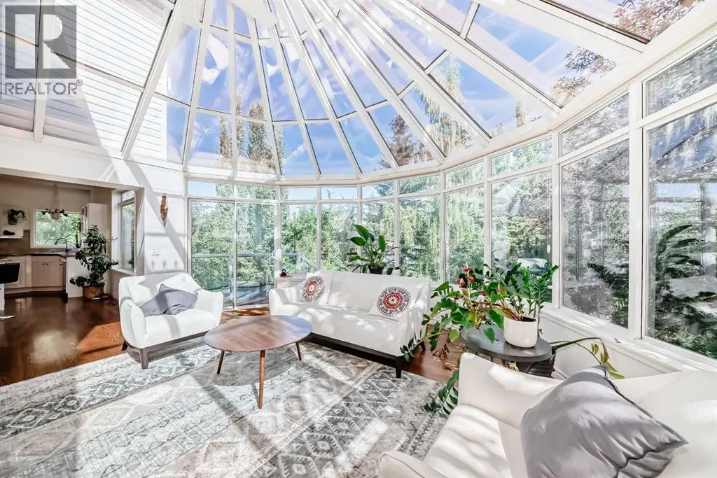 323 Sierra Madre Court SW