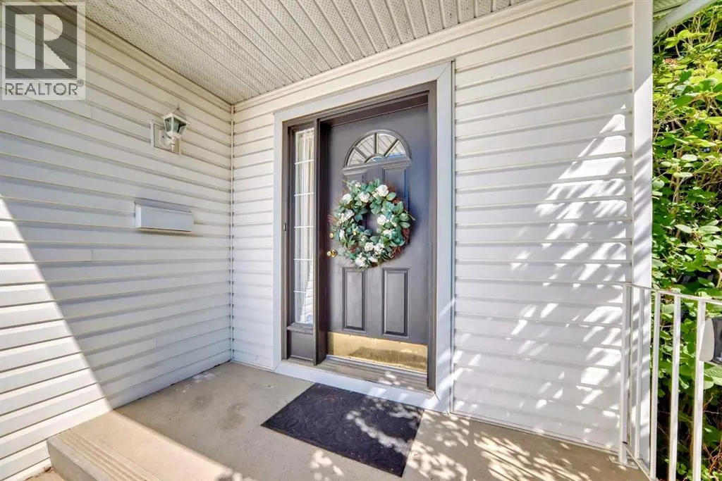 323 Sierra Madre Court SW