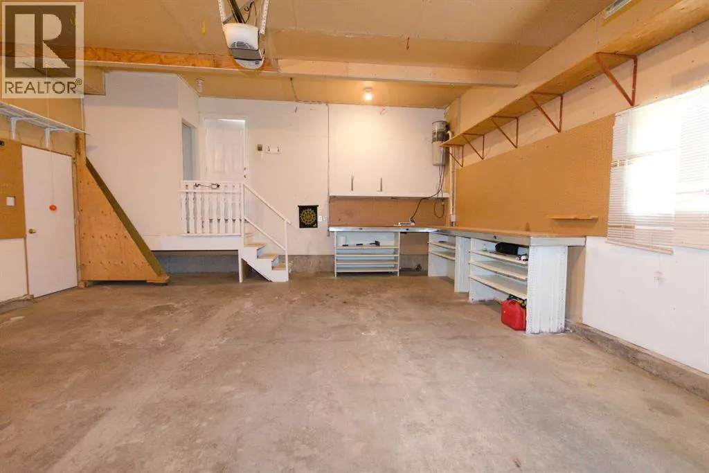 35 Park Meadows Place SE