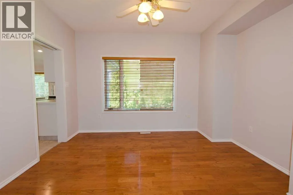 35 Park Meadows Place SE